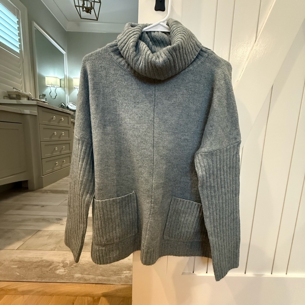 New In sweater, size S
